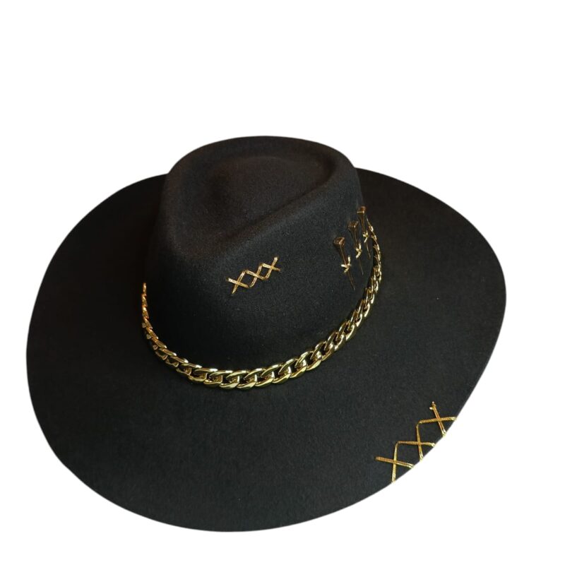 CHAPEU PERSONALIZADO 3 CRAVOS CORRENTE ABA 10 PRETO TAM GG