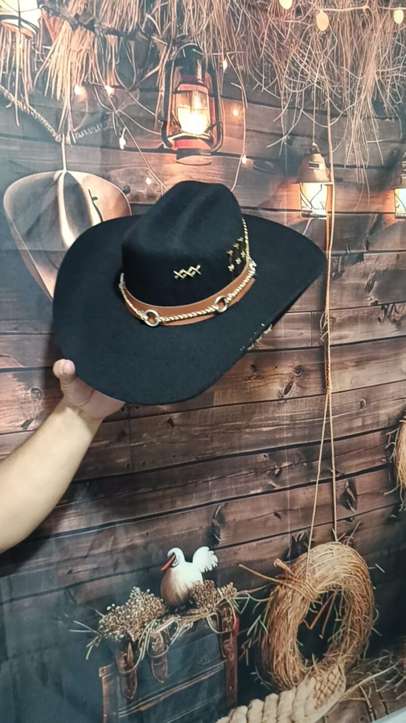 Chapeu 3 Cravos Dourado Americano Aba 11 Personalizado Preto 59