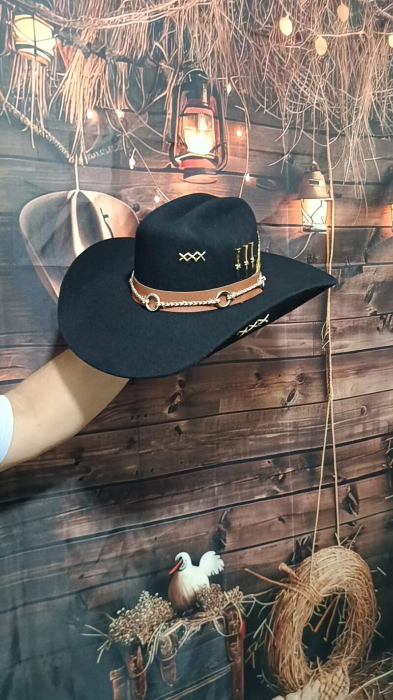 Chapeu 3 Cravos Dourado Americano Aba 11 Personalizado Preto 59