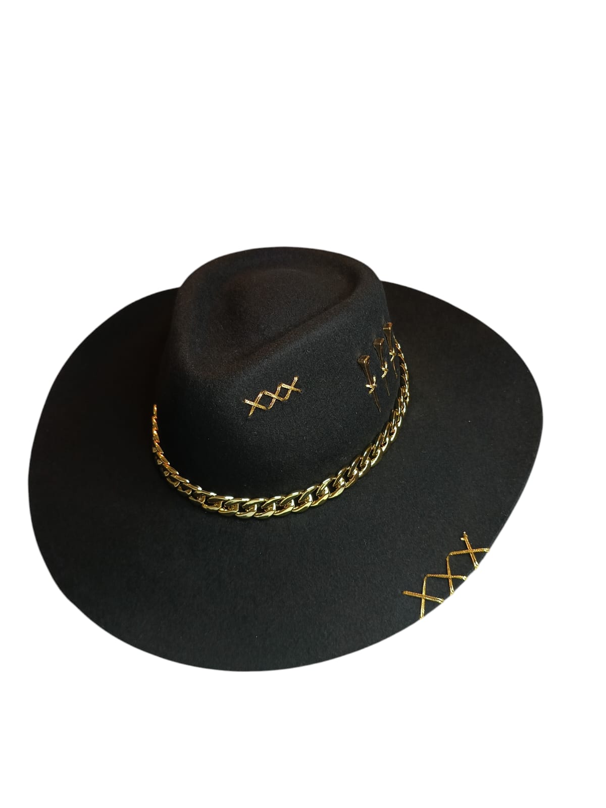 CHAPEU PERSONALIZADO 3 CRAVOS CORRENTE ABA 8,5 PRETO TAM G