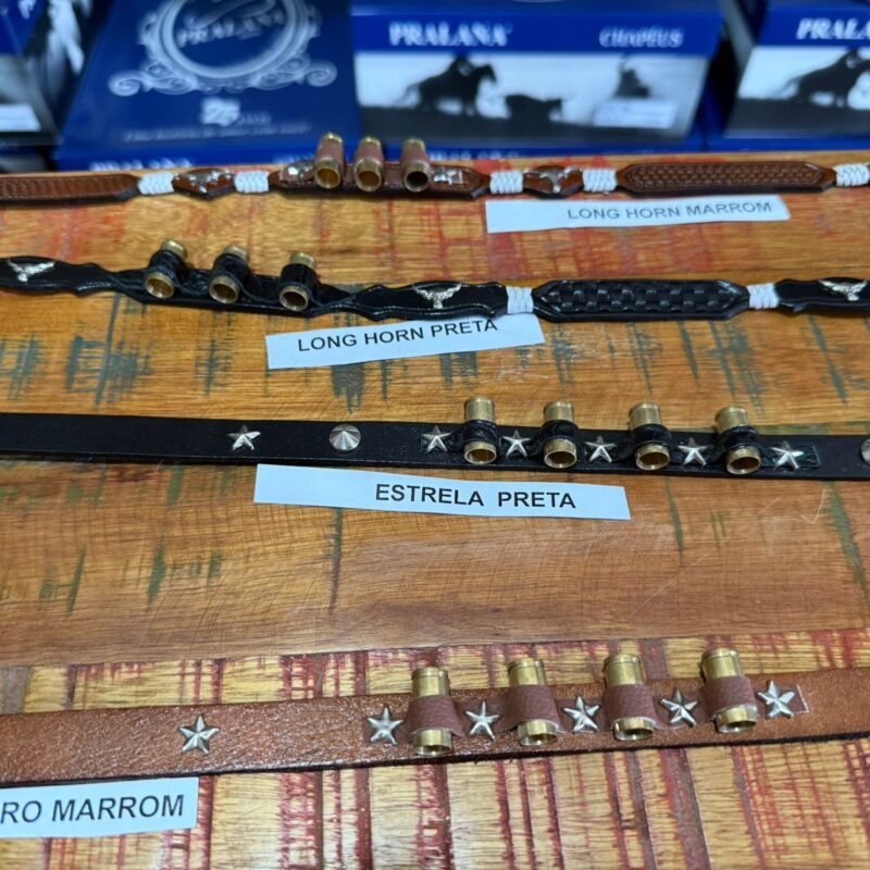 Bandinha De Chapéu Com Casca De Bala Lisa Preta