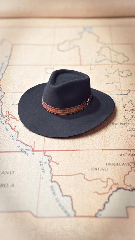 CHAPÉU PERSONALIZADO CASCA DE BALA PRETO ABA 10 TAM G