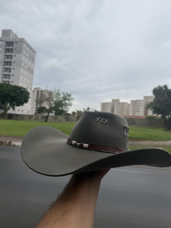 CHAPÉU 30X TRÊS CRAVOS BOIADEIRO ABA 13 - TAMANHO 54